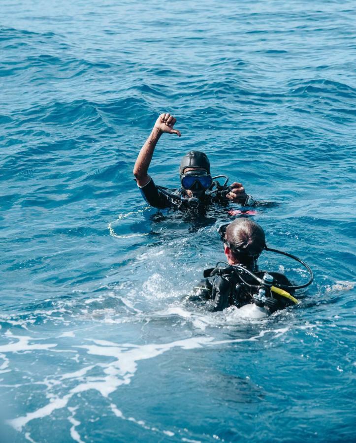Wave Sound By 3S Maldives Hotel Addu Atoll Kültér fotó